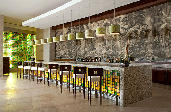 Nuevo Nayarit - Dining - The Grand Vista Bar